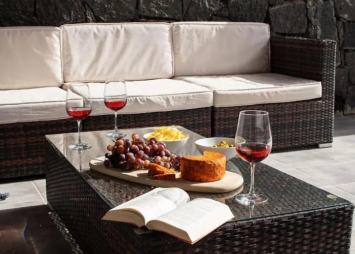 Casa Marlay Spacious, Heated Pool, Bbq & Fast Wi-fi Only 15 Minutes Walk To Town Πλάγια Μπλάνκα