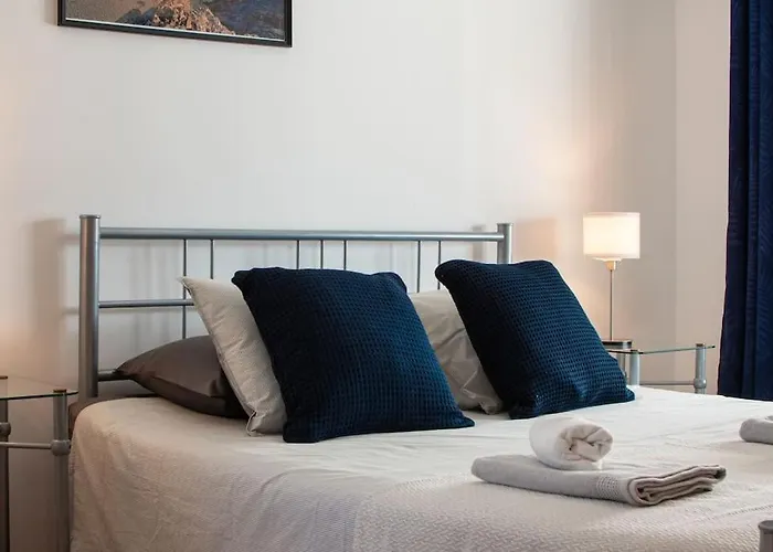 Casa Marlay Spacious, Heated Pool, Bbq & Fast Wi-fi Only 15 Minutes Walk To Town * Πλάγια Μπλάνκα